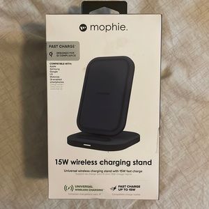 Mophie 15W wireless charging station (NEW)